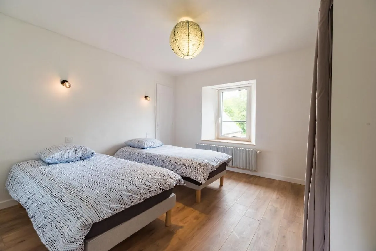 Vakantiehuis Gite De Kerduraison - Maison Avec Grand Jardin Ploumilliau